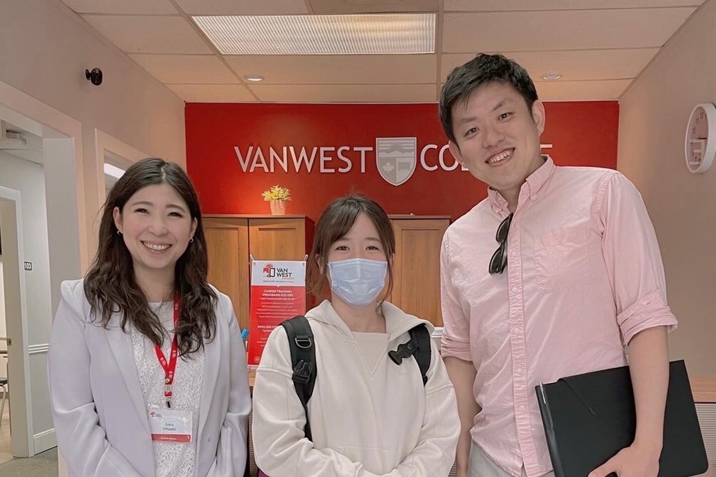 ケロウナの語学学校バンウェストのカウンセラー